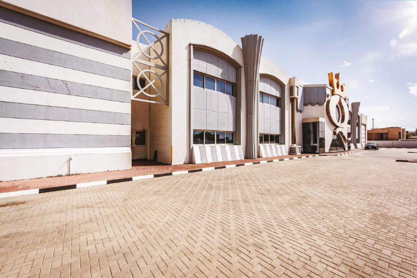 Queen International School