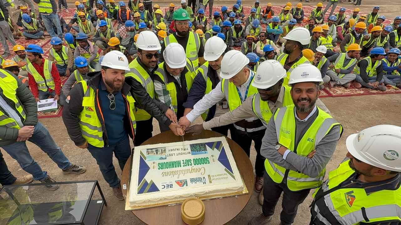 500,000 Safe Man-Hours: Powered by People